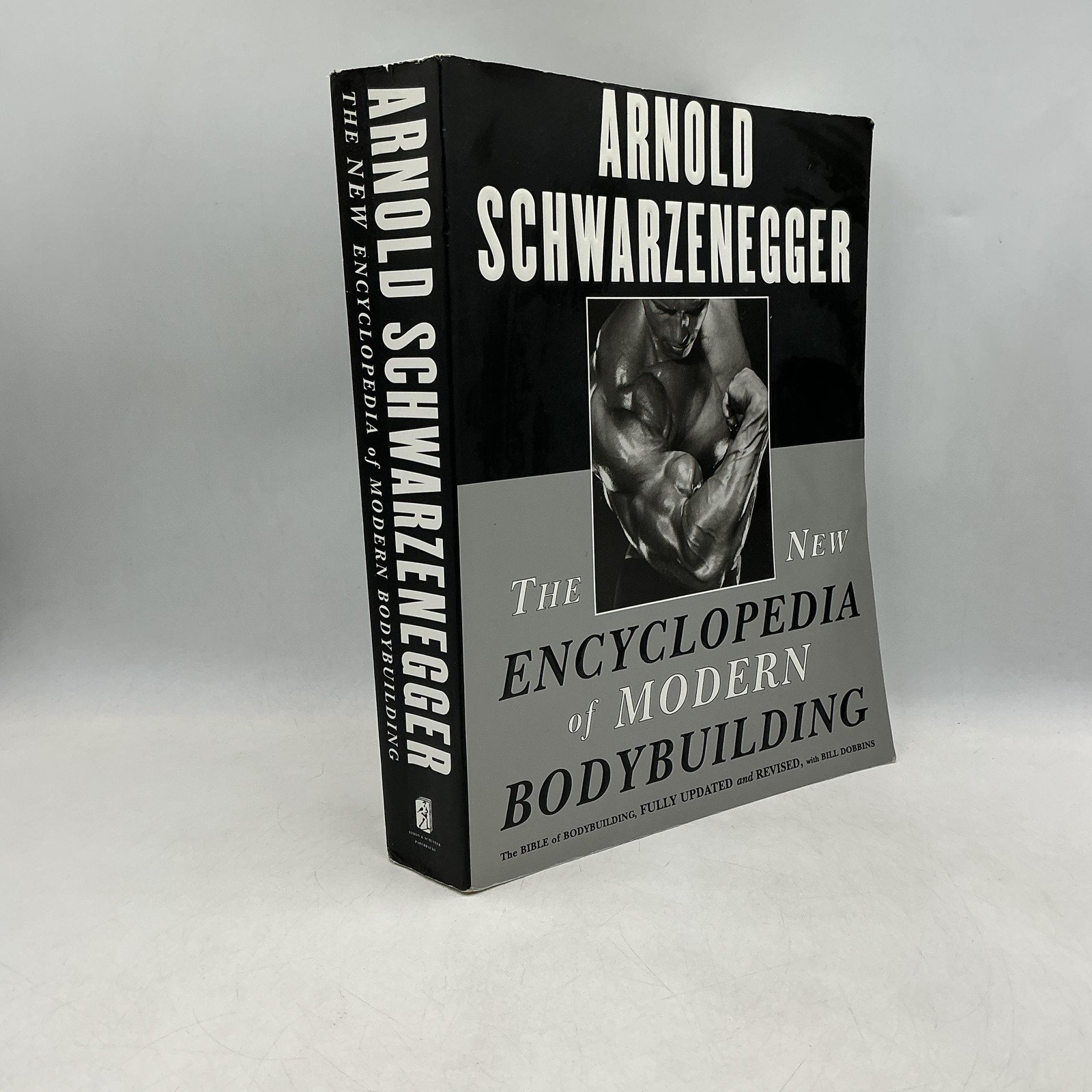THE NEW ENCYCLOPEDIA OF MODERN BODYBUILDING Arnold Schwarzenegger 1998 Paperback